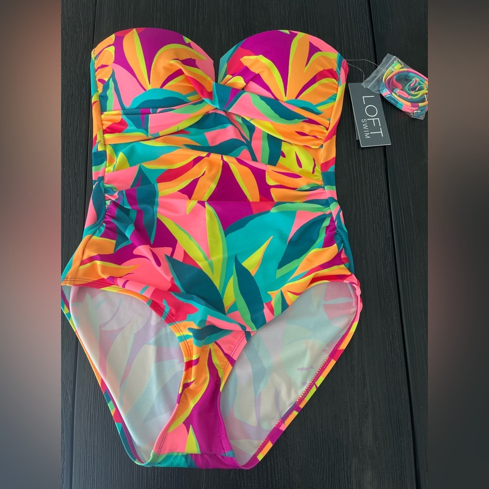 LOFT  “Playa Paradise” One Piece Swimsuit Sz. M (6/8) Tropical Bandeau Style